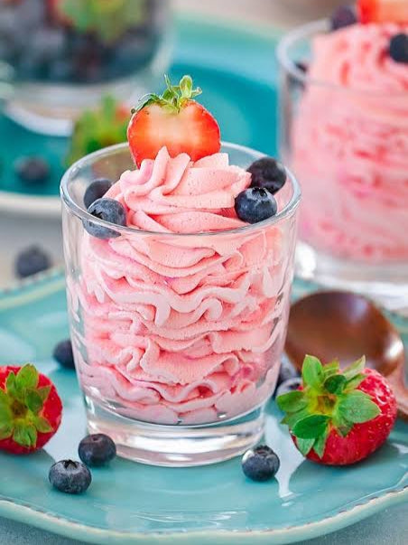 Salwa Non Dairy Whipping Cream 1kg (Only For Karachi)